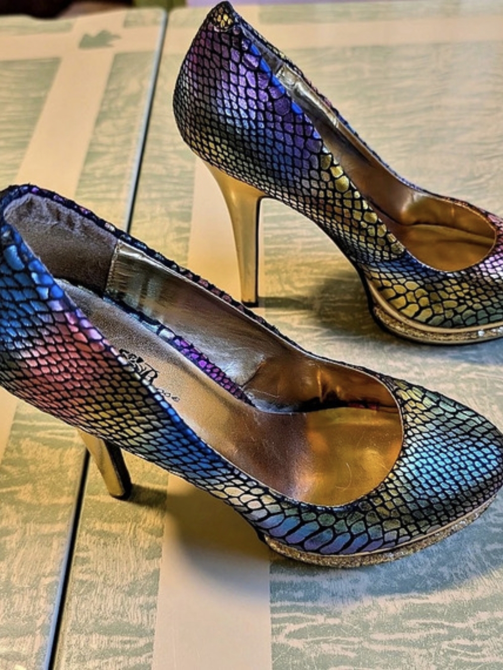 Wild Rose Multicolor & Gold Animal Print Heels Fun Sexy